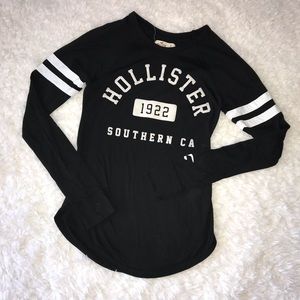 🌿 HOLLISTER LONG SLEEVED TEE 🌿